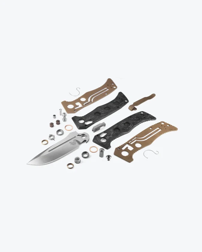Benchmade Mini Auto Adamas | Marbled Carbon Fiber | Drop-point 7 Benchmade Mini Auto Adamas | Marbled Carbon Fiber | Drop-point - Image 5