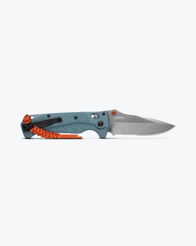 Benchmade Adira | Depth Blue | Drop-Point Serrated 5 Benchmade Adira | Depth Blue | Drop-Point Serrated - Image 3