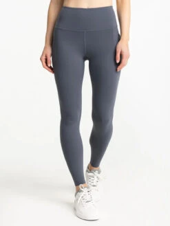 Free Fly Women's All Day 7/8 Pocket Legging -Outlet Angling Store Spring 24 Studio FF 3183
