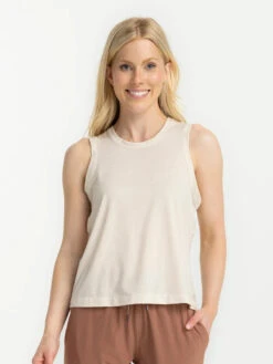 Free Fly Women's Elevate Lightweight Tank -Outlet Angling Store Spring 24 Studio FF 4569
