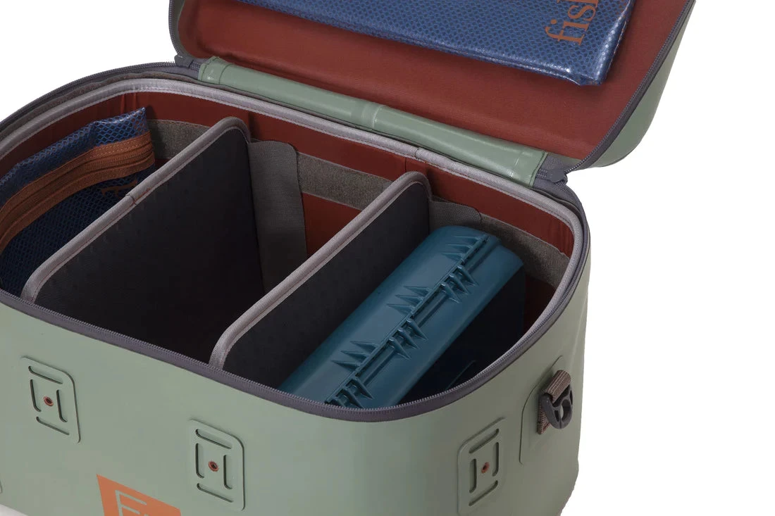 Fishpond Cutbank Gear Bag 4 Fishpond Cutbank Gear Bag - Image 2